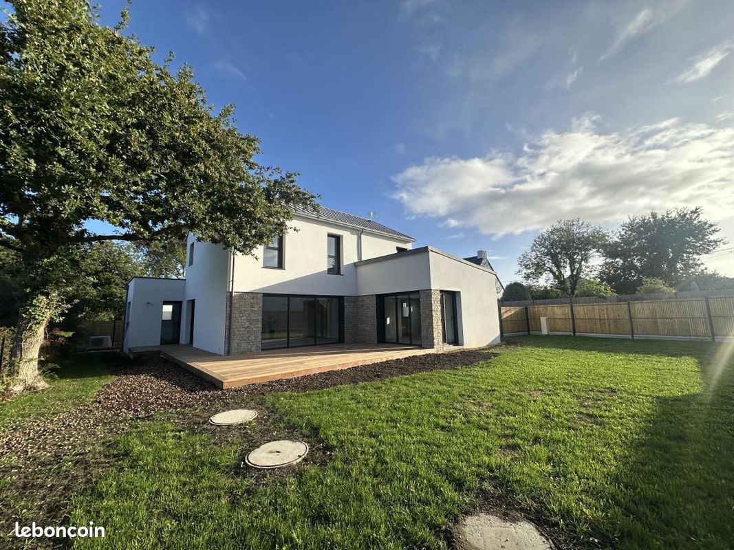 Maison 5 pièces 156 m² · à Belz · 156 m² · 708 560 €