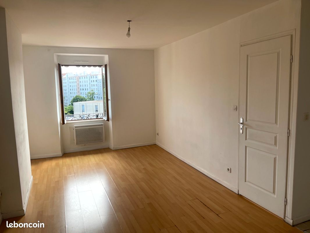 Appartement 2 pièces 33 m² · à Villeurbanne · 33 m² · 585 €/mois