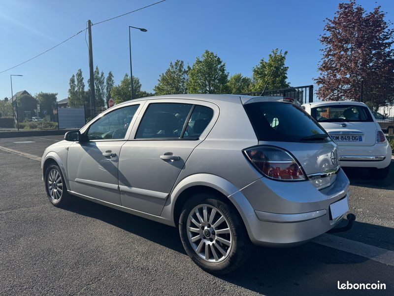 Opel Astra H 1.7 CDTI 110cv - 2007 - 155000kms - CT OK - 2eme main (image 4)