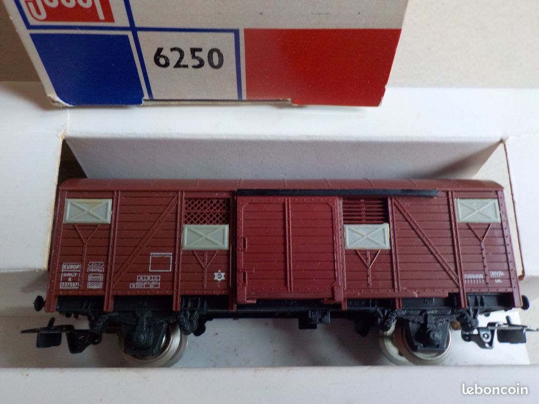 Wagon Couvert OCEM 1919 – 2 Essieux – Marque VB Réf 624 – Modèle Réduit SNCF