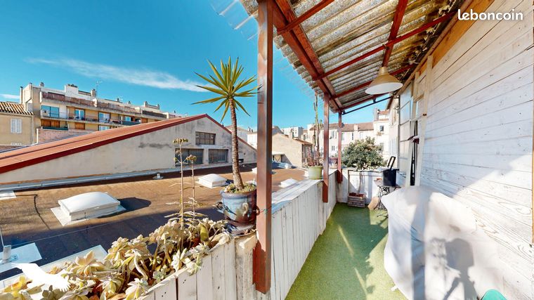 Maison 5 pièces 275 m² — 2