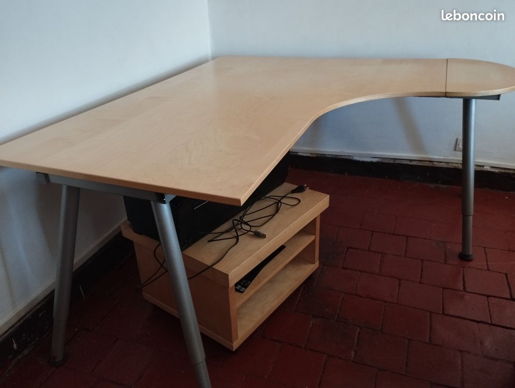 Grand Bureau ikea (image 1)