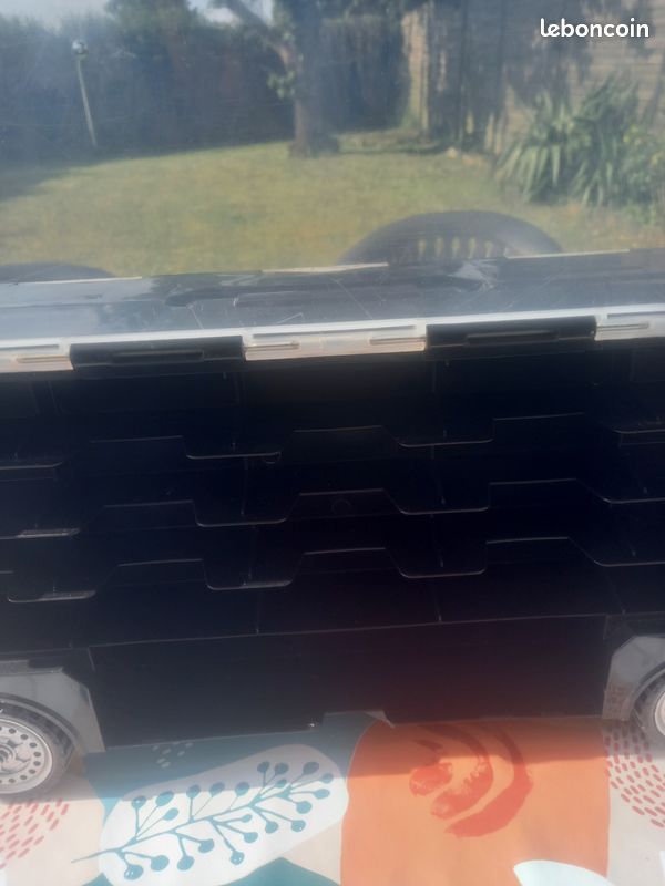 Camion de rangement de petite voitures (image 2)