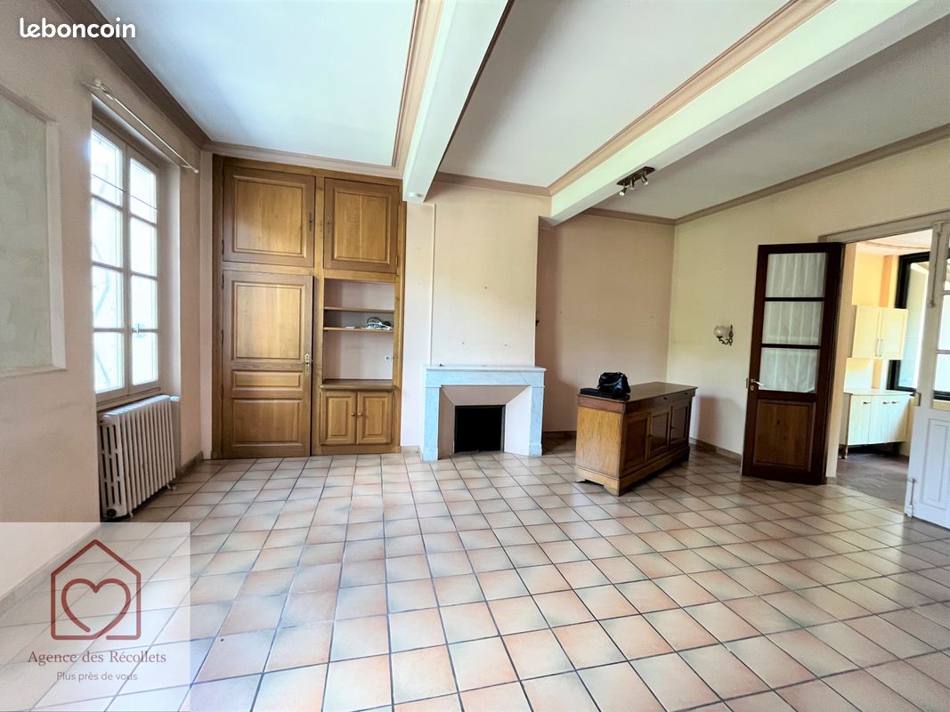Local commercial 6 pièces 140 m² · à Moissac · 140 m² · 170 400 €