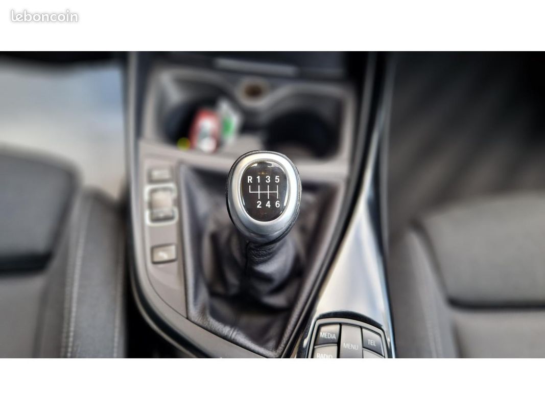 BMW SERIE 1 118d BERLINE F20 LCI Sport PHASE 2 (image 41)
