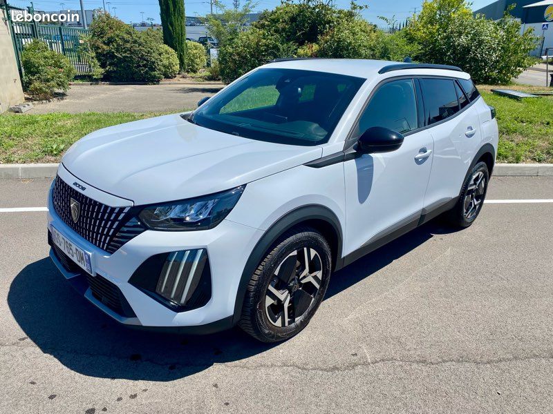 Peugeot 2008 1,2 130CV EAT8 Allure (image 1)
