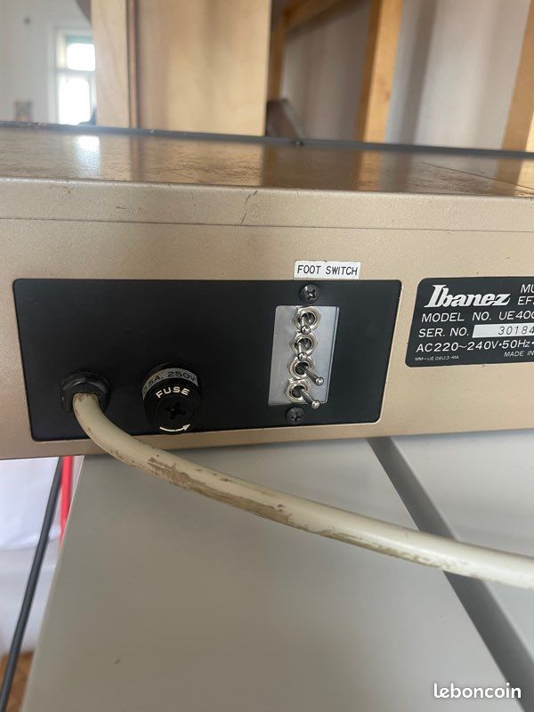 Ibanez UE 400 - rack Multi-effets - TBE (image 1)