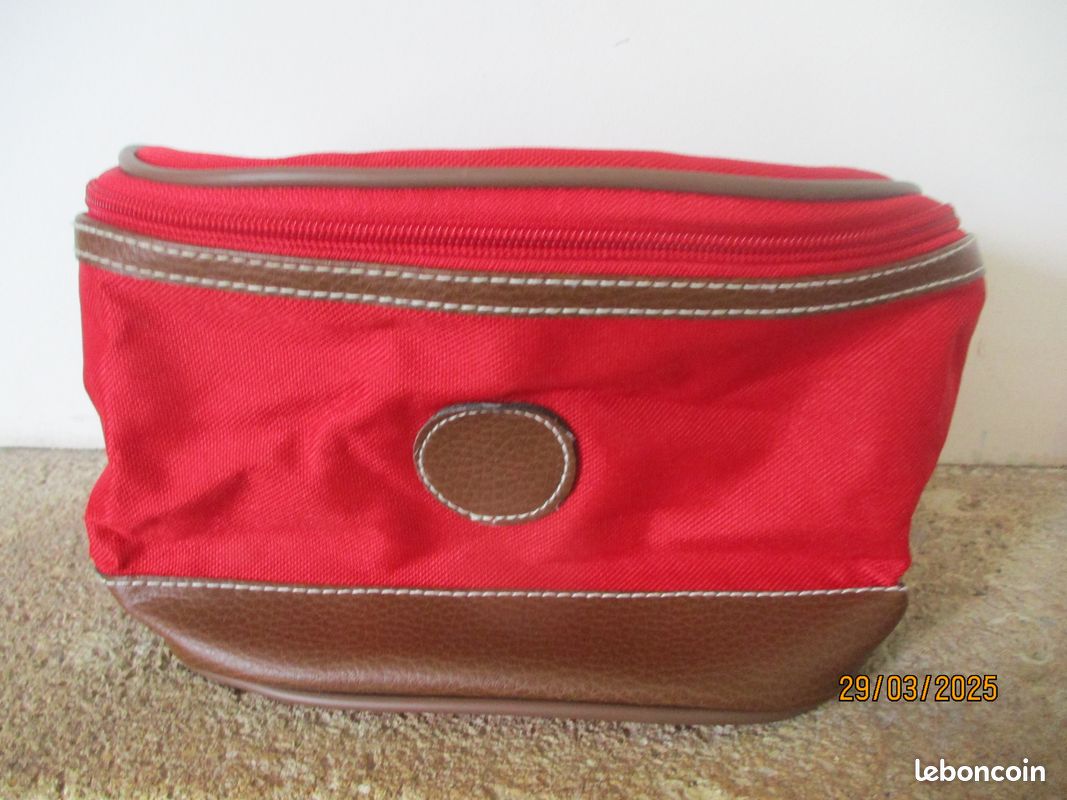 Trousse de toilette (image 1)