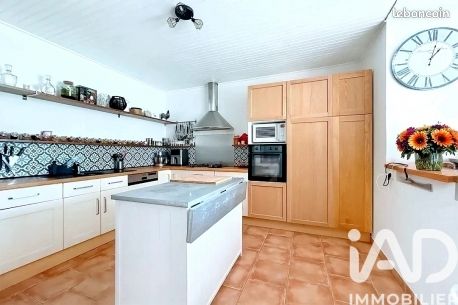 Propriété 5 pièces 140 m² — 6