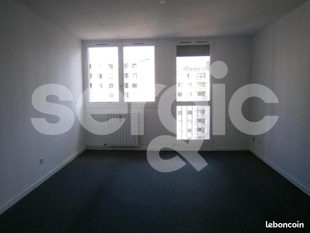 Appartement 2 pièces 57 m² · à La Madeleine · 57 m² · 642 €