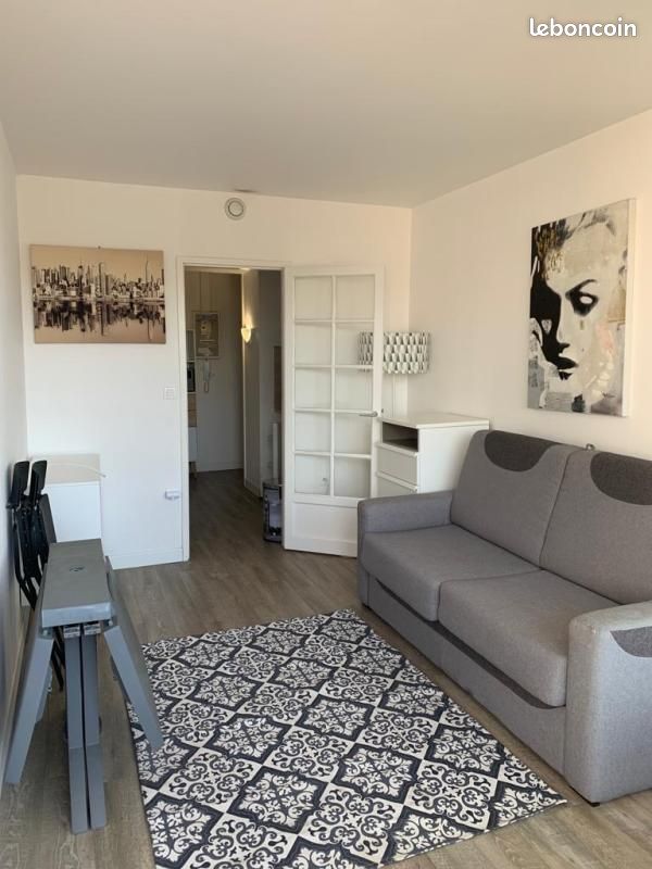 Studio 1 pièce 18 m² (image 3)