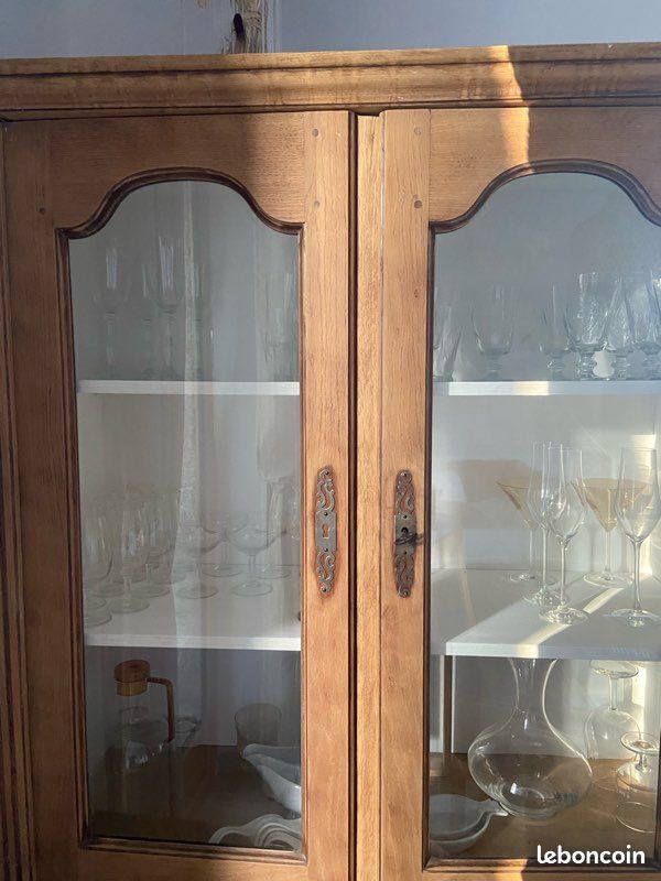 Meuble ancien moderne (image 1)