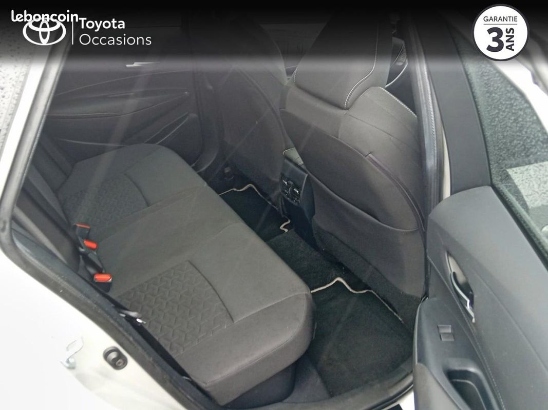 Toyota Corolla Touring Spt 184h Design MY21 (image 7)