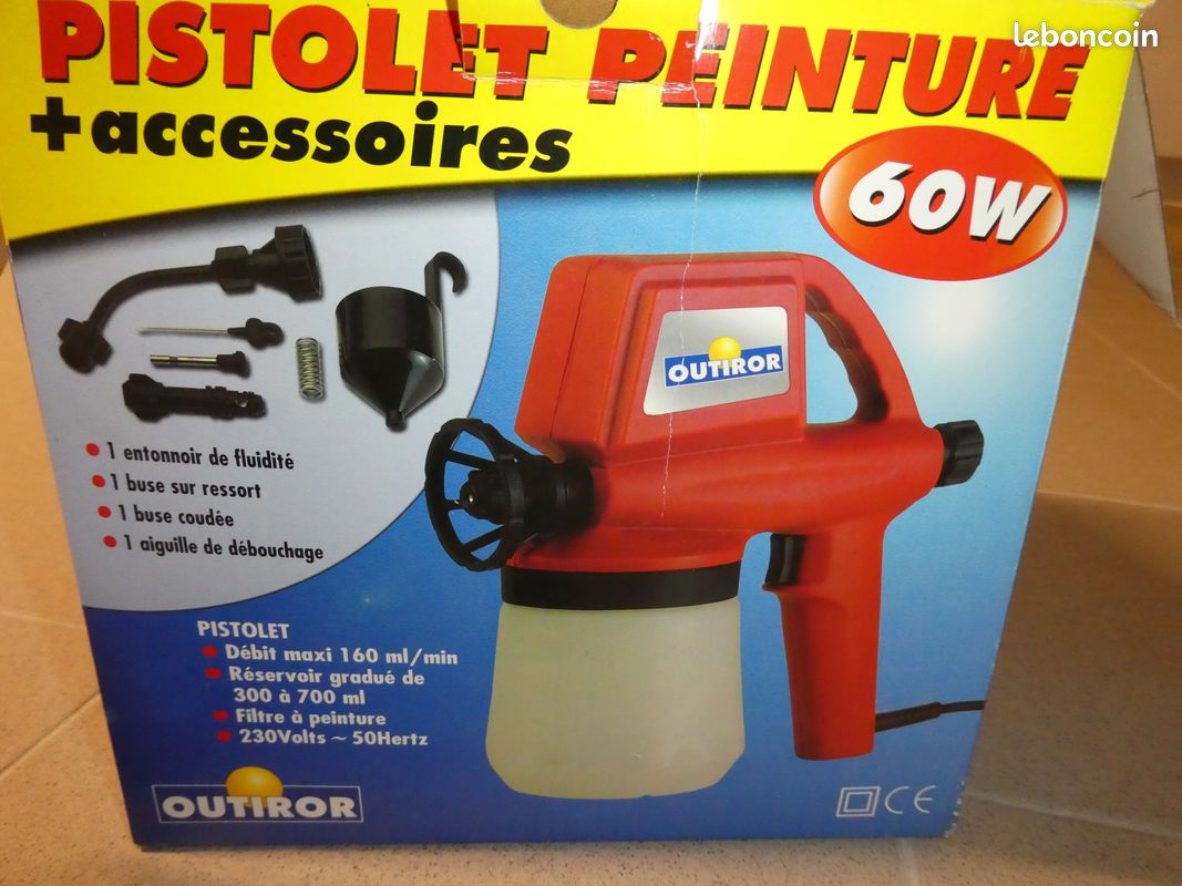 Pistolet à peinture avec réservoir de peinture 10 l 30 PSI98