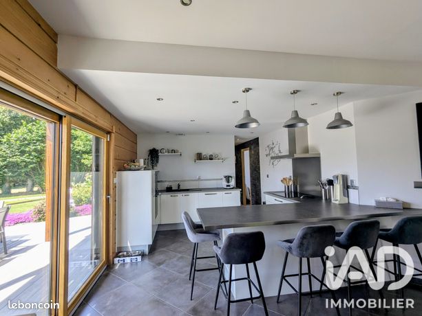 Maison en bois 6 pièces 164 m²