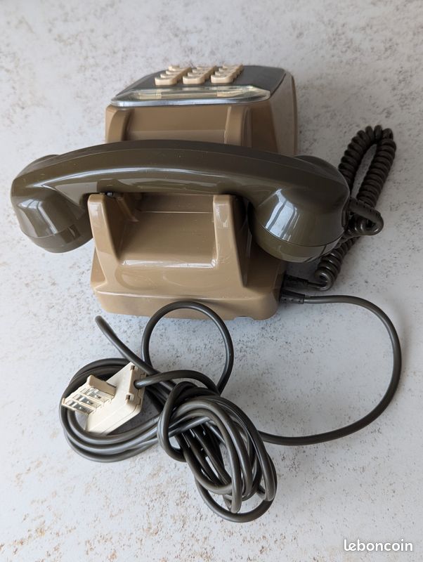 Téléphone Vintage S63 à touches – Bicolore Beige/Marron (Années 80) - Collection