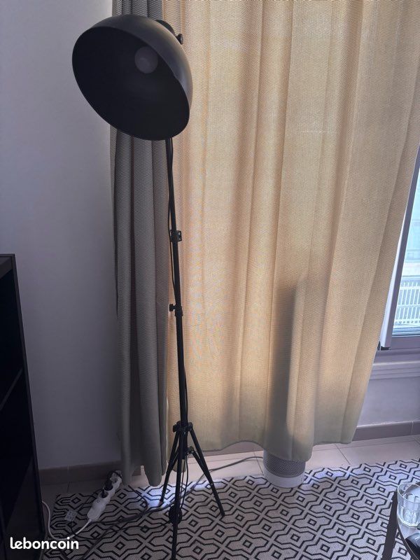 Lampadaire (image 1)