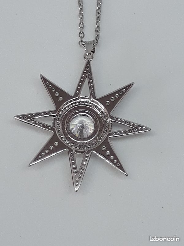 Collier "soleil" orné de cristaux scintillants (image 2)