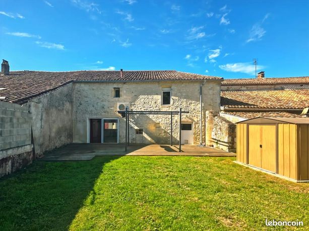 Maison de village 5 pièces 225 m²
