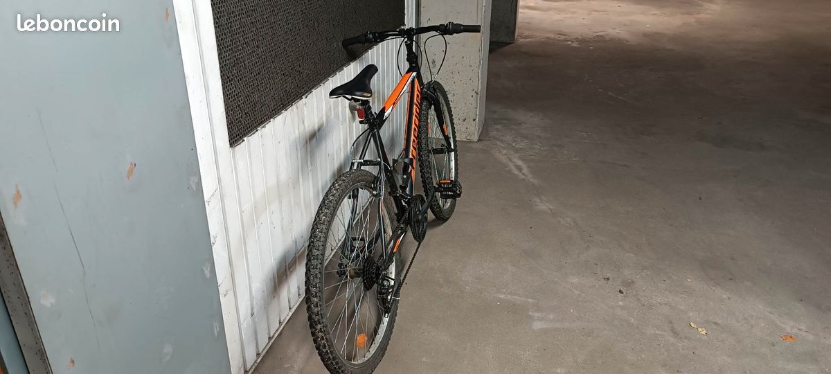 Vélo tout terrain (image 4)