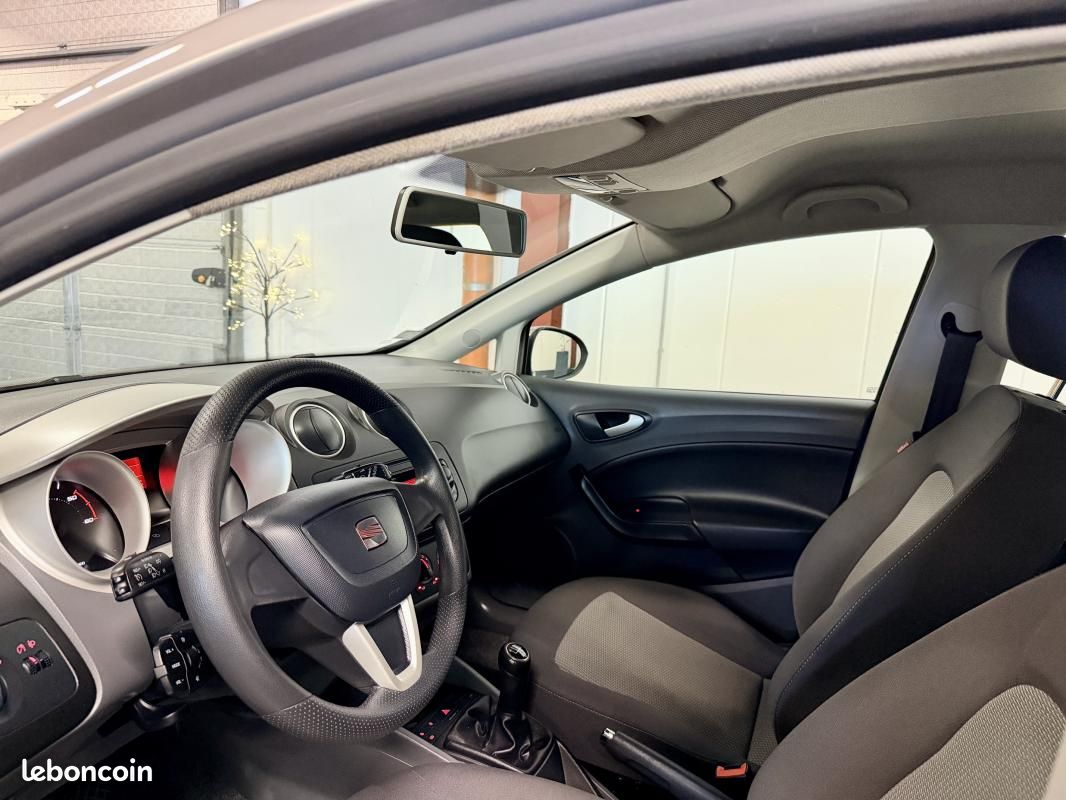 Seat Ibiza St 1.6tdi 105ch 1ere Main (image 5)