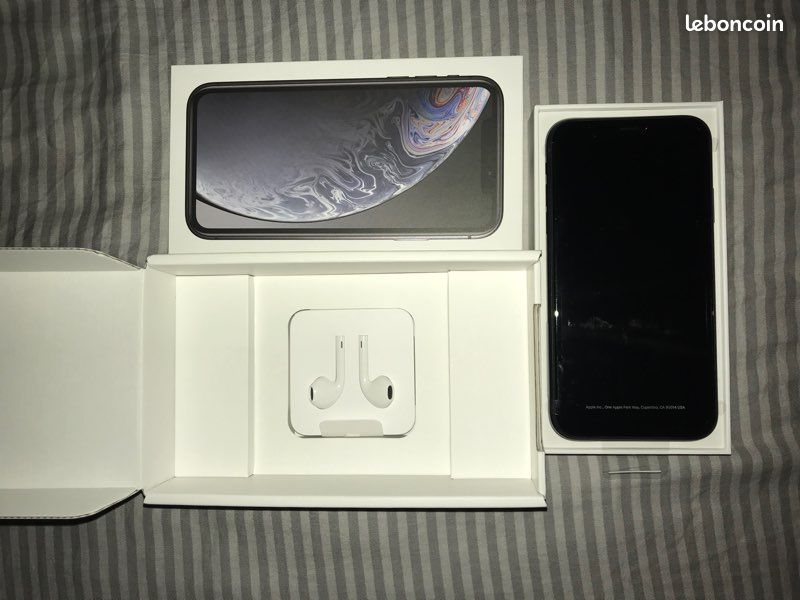 IPhone XR Noire 64 Go jamais utilisé (image 2)