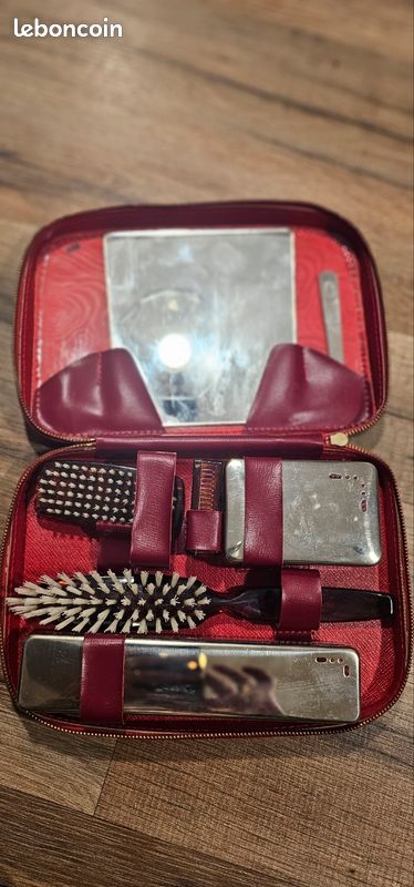 Trousse de toilette VINTAGE (image 1)
