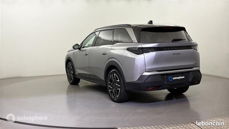 Peugeot 5008 Hybrid 136ch GT e-DCS6 (image 8)