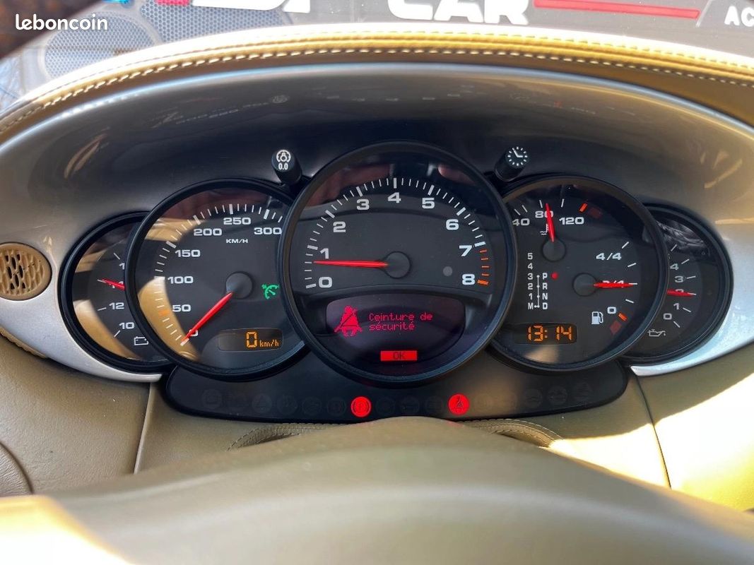 Porsche 911 COUPE 996 3.6 320 TARGA CARRERA TIPTRONIC-S BVA (image 10)