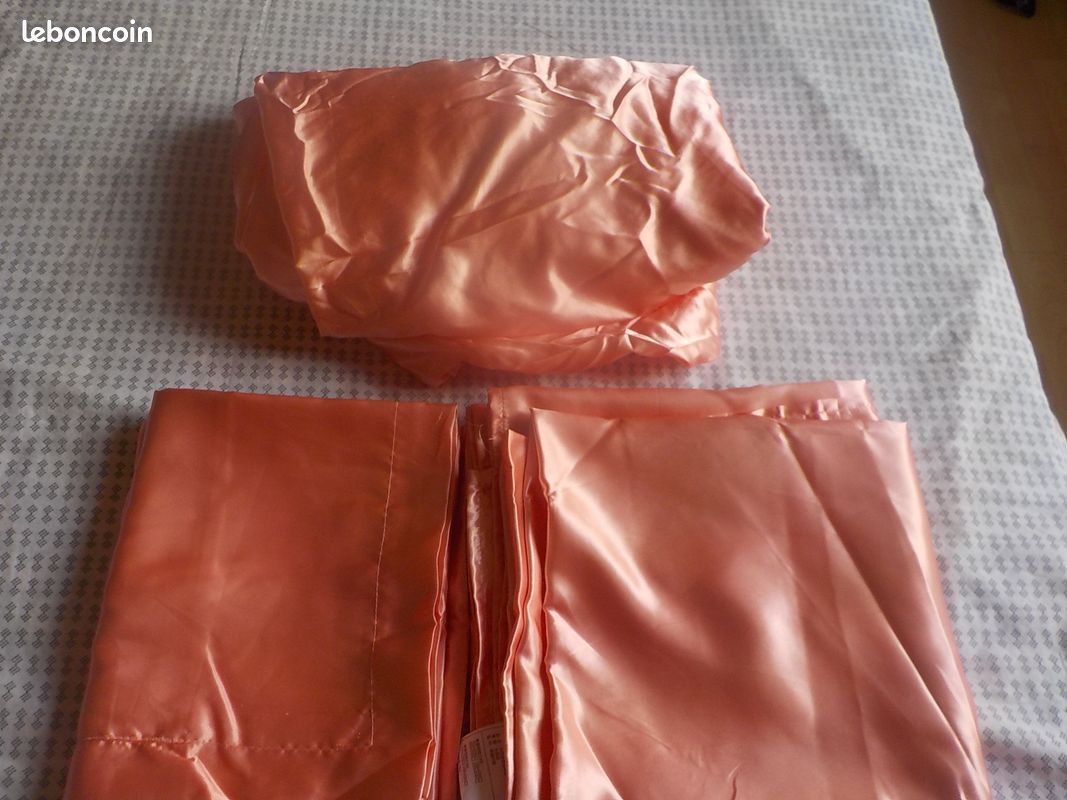 Parure de lit en satin rose polyester, (image 1)