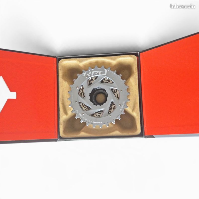 [Neuf] Cassette Sram Red D1 AXS XG-1290 10-28 12 vitesses (image 2)