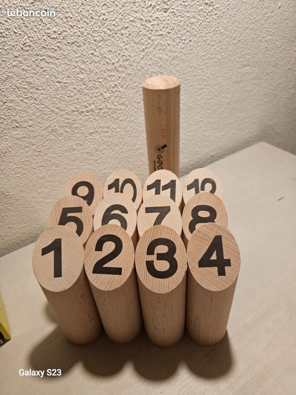 Jeu de quilles finlandaises Mölkky personnalisé