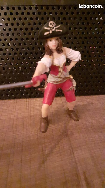 Figurine pirate (image 3)