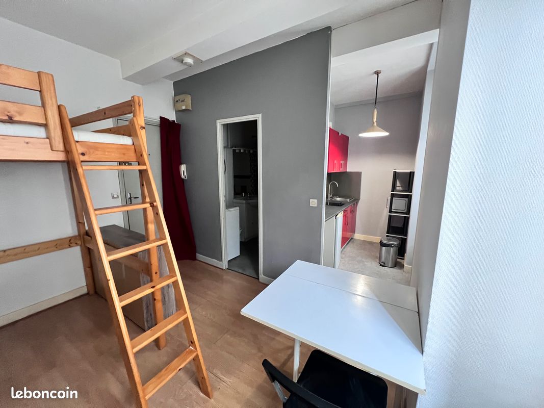 Appartement 1 pièce 20 m² · à Clermont-Ferrand · 20 m² · 390 €