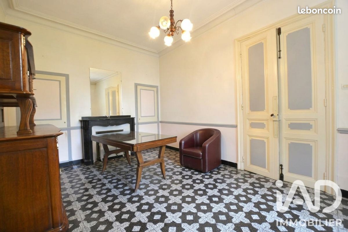 Maison 7 pièces 140 m² · à Montredon-des-Corbières · 140 m² · 190 000 €