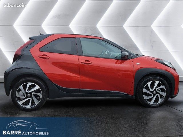 Toyota aygo x 1.0 VVT-i 72 Design 5P (image 4)