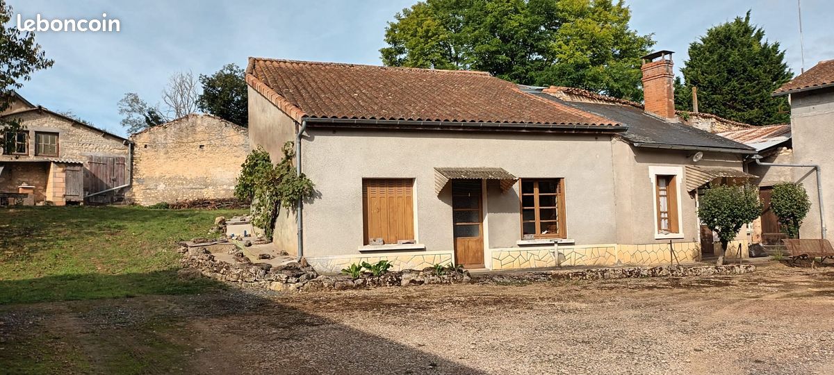 Maison 3 pièces 71 m² · à Moncontour · 71 m² · 70 000 €