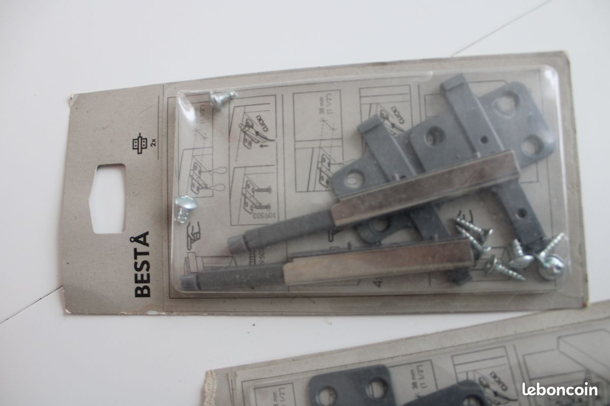 Kit Besté Ikéa ouvrir une porte sans poignée (image 2)