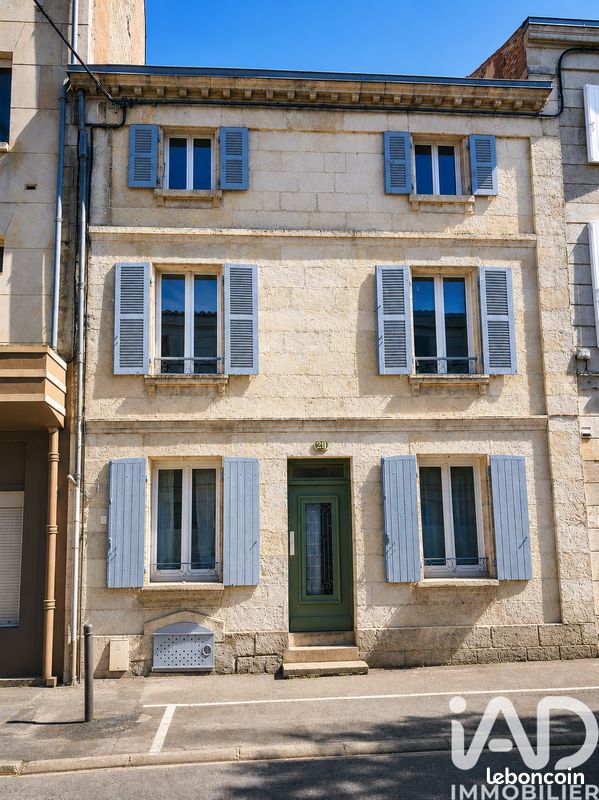 Maison 6 pièces 153 m² · à Niort · 153 m² · 320 000 €
