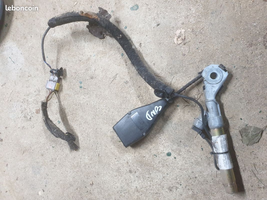 Ceinture de securite et pretentionneur trafic Équipement auto