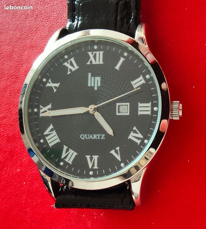 Montre Lip Churchill Quartz Femme - N°88004 - Vintage état Comme Neuf