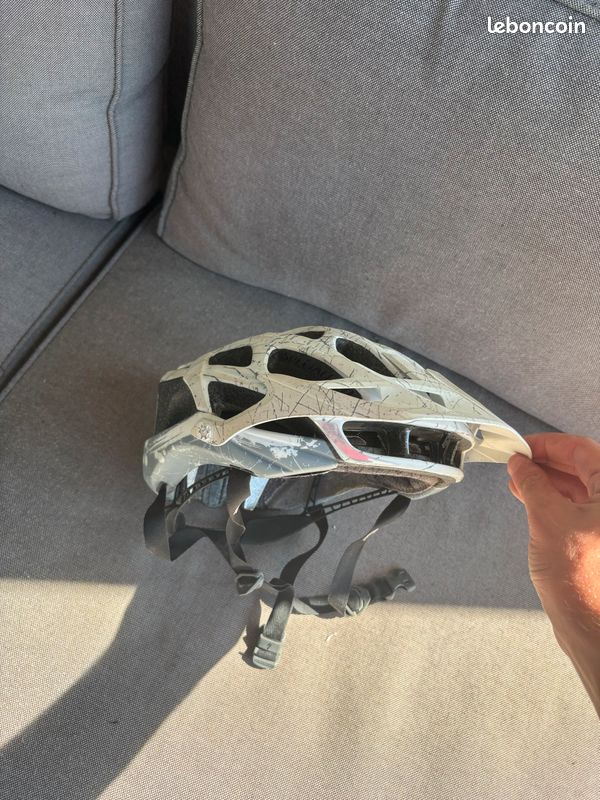Casque specialized blanc (image 4)