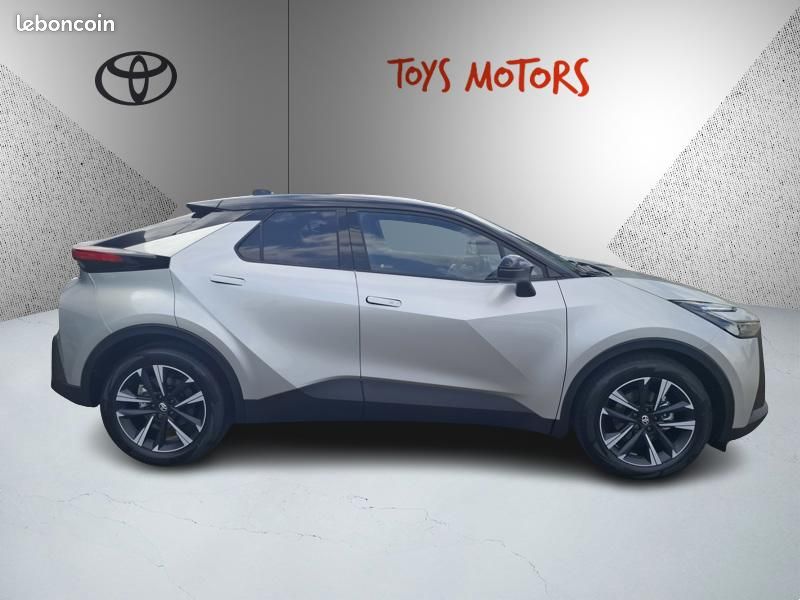 Toyota C-HR HYBRIDE 140 GRAPHIC MY26 GR (image 6)