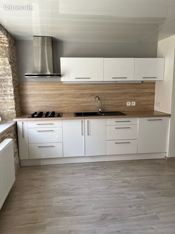 Maison 8 pièces 163 m² · à Montécheroux · 163 m² · 199 000 €