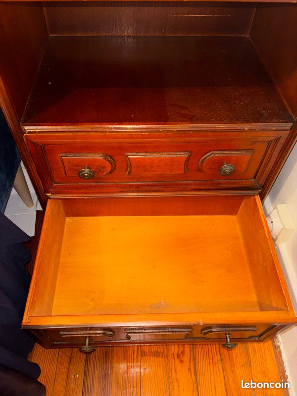 Petit meuble en bois (image 2)