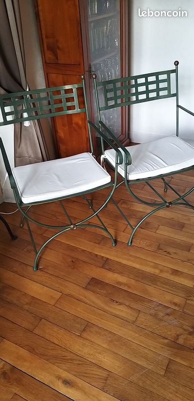 Fauteuils (image 1)