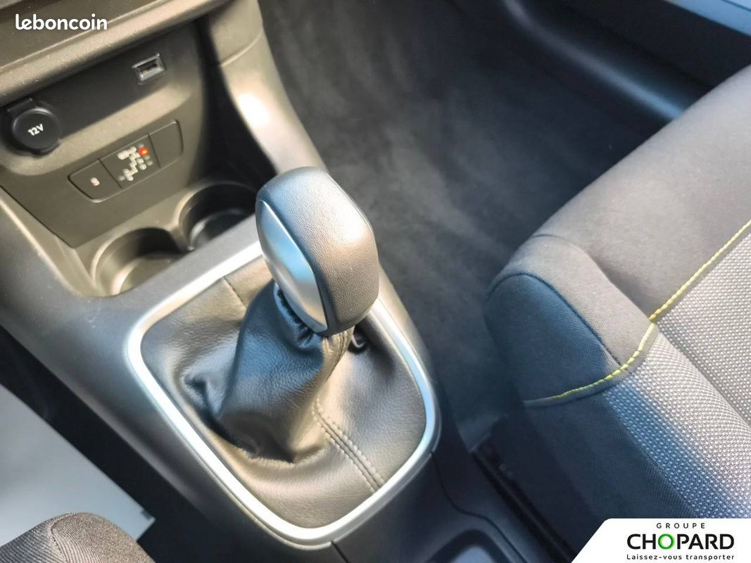 CITROEN C3 PureTech 110 S&S EAT6 Shine (image 4)