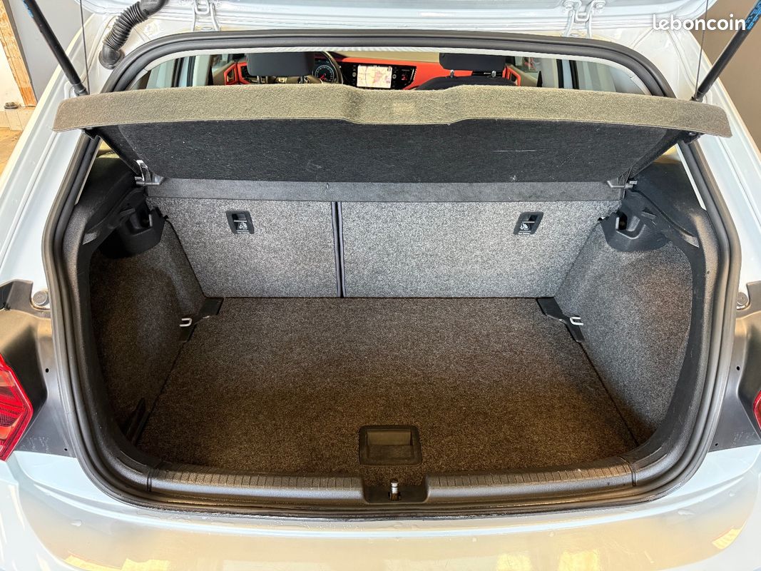 VOLKSWAGEN POLO 1.0 TSI 95 CH SS First Edition BEATS AUDIO (image 15)