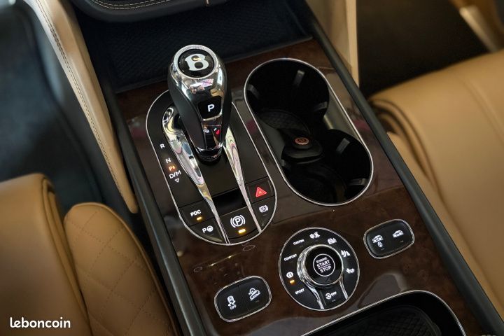 BENTLEY BENTAYGA W12 6.0 608 4X4 BVA 608Ch Garantie 12 mois (image 16)