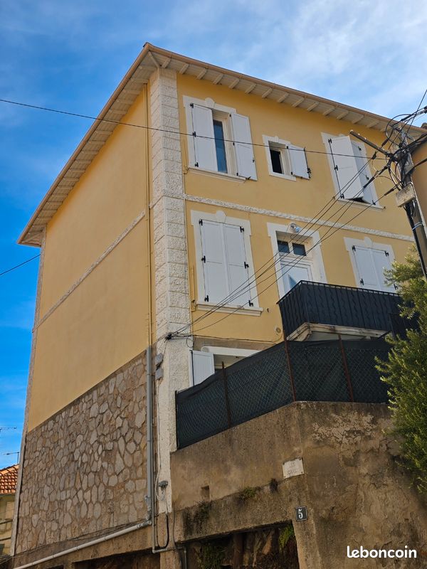 Immeuble 9 pièces 153 m² · à Cannes · 153 m² · 690 000 €